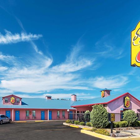 Super 8 By Wyndham Eastland Exterior foto